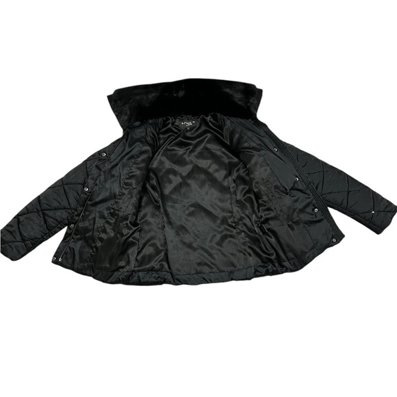 St John Coat Collection Size M Mink collar short black quilted full Zip - Picture 15 of 16